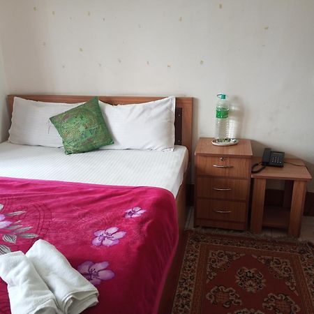 Hotel Lhasa Гангток Екстериор снимка